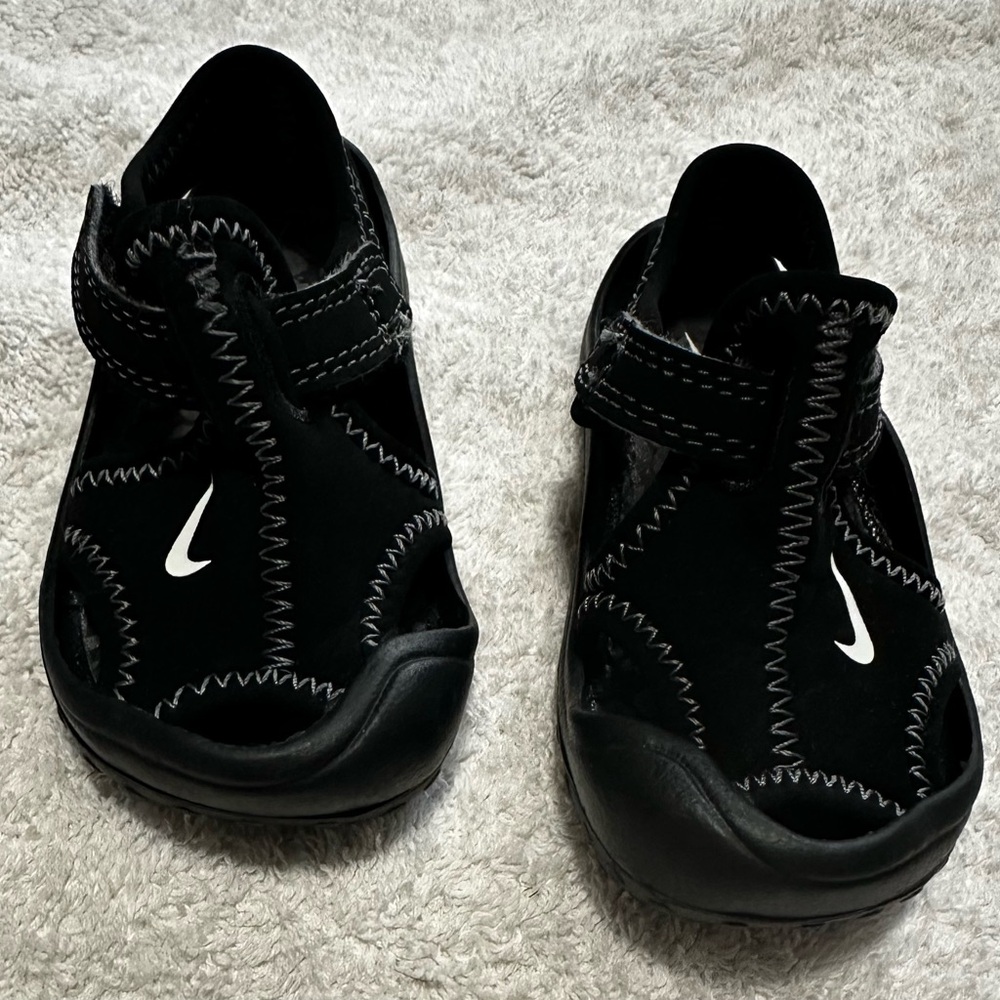 Nike Kids Black and White Water Shoes